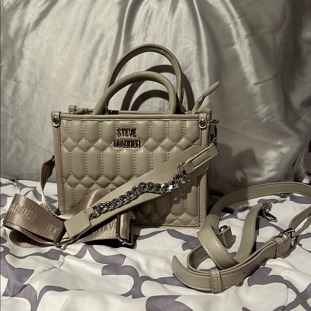 Steve Madden Gray Quilted Women's Bag